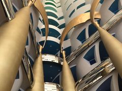 -迪拜帆船酒店海底餐厅