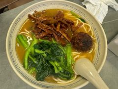 -梅溪·小伙子干挑面(安吉总店)