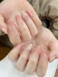 -小黑瓶美甲美睫