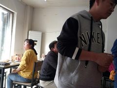 -一品鲜鱼锅贴(人民一路店)