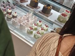 -好利来(上海长宁龙之梦店)