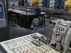 -宏宇眼镜蔡司依视路折扣店(兆佳眼镜城店)