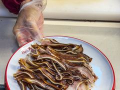 -老鼎万春卤菜(五代传承创始老店)