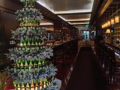 -Wolfgang’s Steakhouse 沃夫冈牛排馆(上海白玉兰广场店)