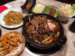 -沪小胖小龙虾(淮海中路旗舰店)