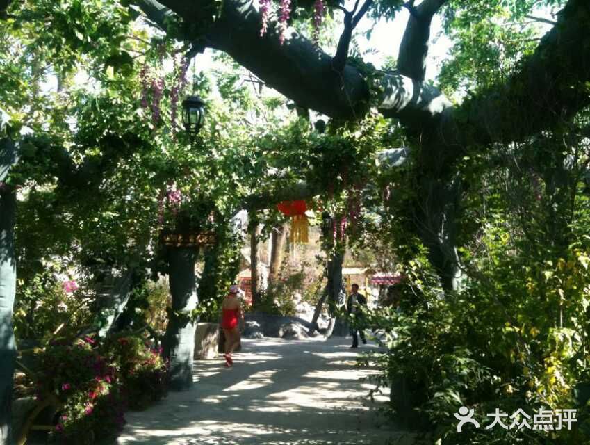鞍山岫岩沟汤温泉图片