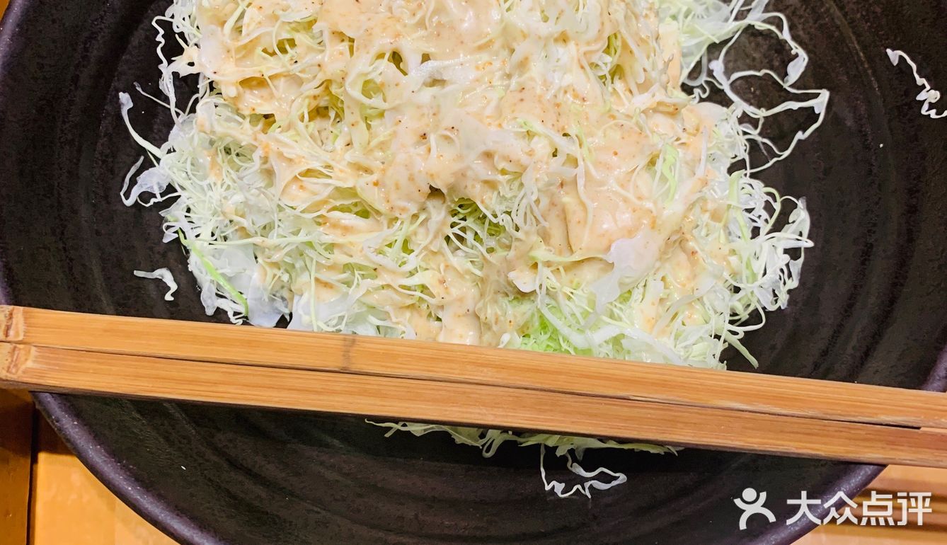 超级厚实，虾超级大，小饭量的根本就吃不动