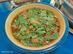 -马路边边串串香形象店(磐石路店)