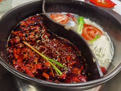 鸳鸯锅-钢管厂五区小郡肝串串香(南山店)