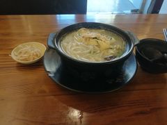 -丽虹云南过桥米线(兴工街店)