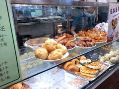 -护国寺小吃店(红莲南路店)