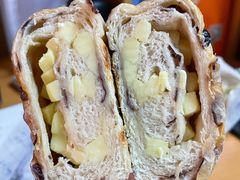 戴文车打奶酪面包-Juicy Bakery(大学路店)