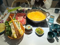 -椰子湾·海南火锅·糟粕醋·椰子鸡(正大广场店)