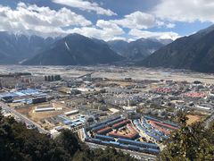 -比日神山
