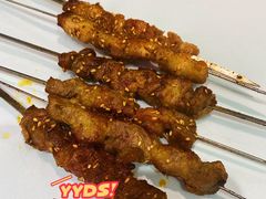 -四季烟火烧烤酒场