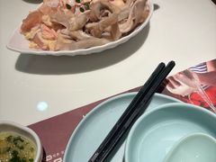 -洪氏嗨捞·猪肚鸡火锅(阳光天地店)