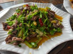 小炒黄牛肉-夜郎谷生态园