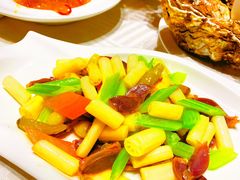 -湖庭壹品鸭王·传统北京烤鸭·别墅私房菜·庭院宵夜(江宁店)