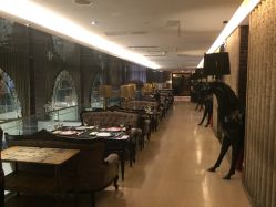 二层小桌-俏江南户外宴会花园·梓塘婚礼堂(马场道店)