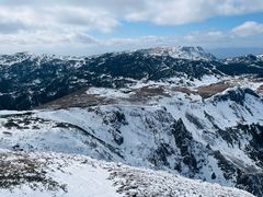 -石卡雪山