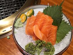 三文鱼刺身-肉魁屋·烧肉·烧鸟·酒场(高新店)