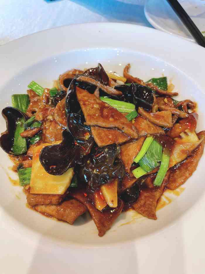 大碗居(东四店)-"除了需要等位 其他都很好 旁边就是胡同 .