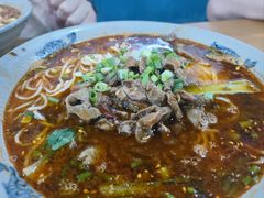 泡椒鸡杂小面-丁丁猫重庆小面(徐州路店)