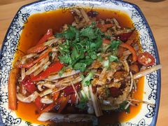 -大众跷脚牛肉馆·非遗传承单位(峨眉山店)