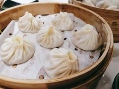 蟹粉小笼-馋三尺蟹粉小笼(人民广场店)