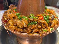 -老佛爷铜炉蛙锅(东门老街店)