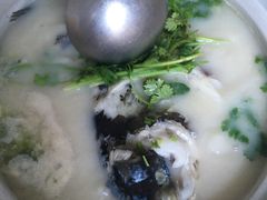 -天乐农家鱼头王(天目湖店)