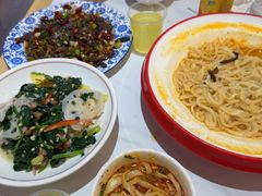 -青年路烩面馆(绿地世纪城店)