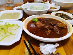 -山里人家土菜馆(茅山店)