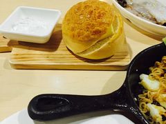 -来龙里 精致 东南亚餐室(万象城店)