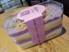 -F小姐甜品店(威海路店)