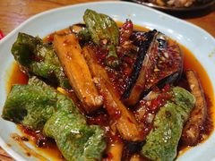 -柴窝堡22号辣子鸡·传承新疆菜