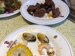 -鑫海汇海鲜烤肉火锅自助(七彩城店)