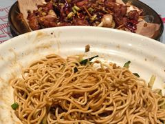 -肥肥虾庄·金牌油焖大虾(杨园滨江时代walk店)
