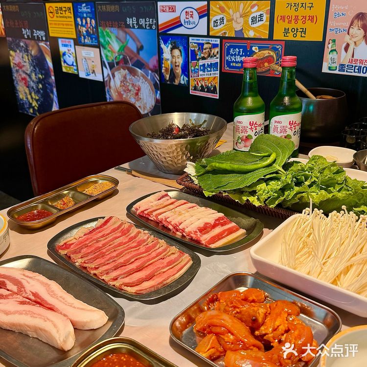 临沂真是太癫了，烤肉店卷成这样🥲🥲🥲