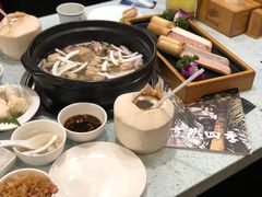 -烹然四季椰子鸡火锅(团结湖总店)