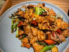 -麦麦山云南菜(复地活力城店)
