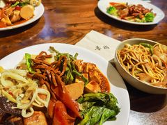 -香园自助小火锅