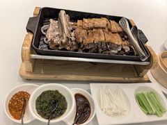 金帐烤羊背-巴音浩日娲·蒙餐(双林东路店)