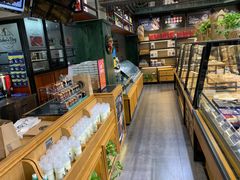 面包甜点陈列柜-FASHION BAKERY法森贝克(新德路店)