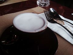 玛奇朵咖啡-YUE·6·西式融合餐厅(外滩六号店)