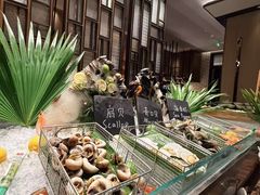 -康莱德酒店·美庭自助餐厅