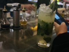 -TZ House音乐现场(来福士中心店)