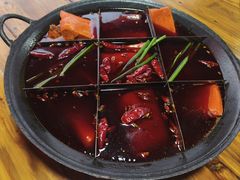 -正南齊北重庆老火锅(光华村直营店)