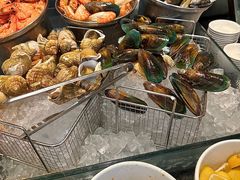 -圣丰索菲特·2 On 988 Café 自助餐厅