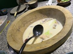 -云荷里·蒸汽石锅鱼·云南菜(中发百旺店)